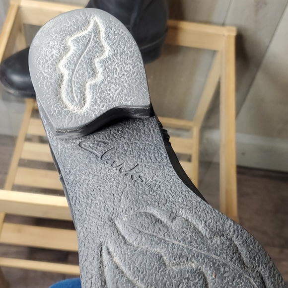 Clarks leather riding boots - Picture 2 of 4